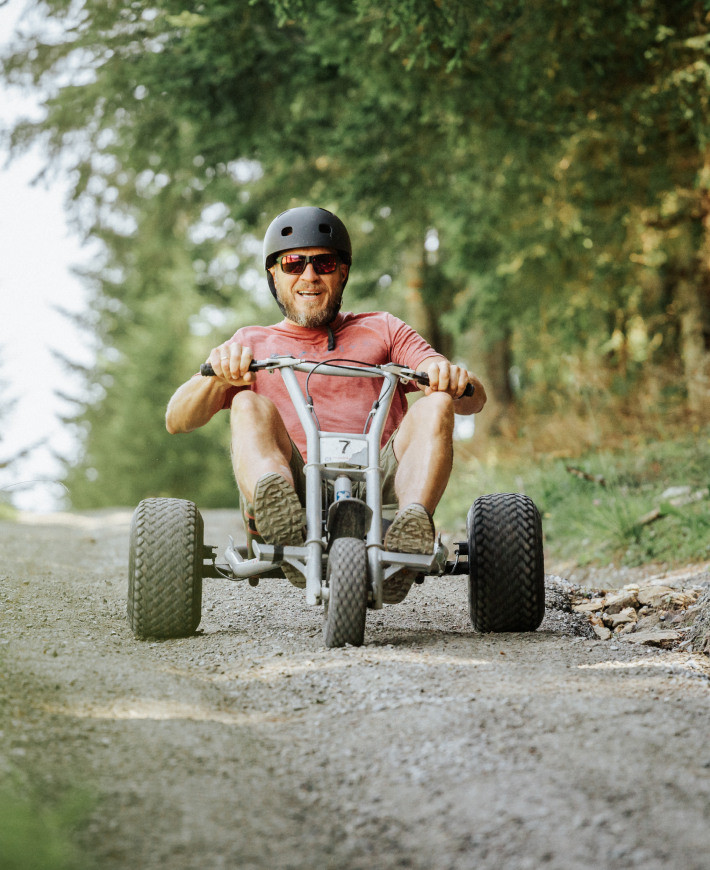 Mann auf einem Mountaincart in Flachau, Salzburger Land © Flachau Tourismus - Markus Kohlmayer